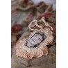 jabot Frida Tehuana in Swan Magnolia Pearl - 7