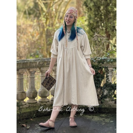 robe Bibby in Little Shell Magnolia Pearl - 1