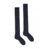 chaussettes cable over-the-knee en laine et cachemire bleu foncé lisa b. - 2