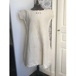 Vintage dress in thick linen with monogram B.G  - 1