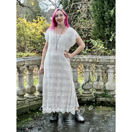 robe Robina Lace in Moonlight