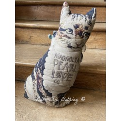 pillow MP Kitty in Goosey Magnolia Pearl - 1